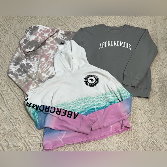 abercrombie kids Other - Abercrombie Sweatshirts Bundle